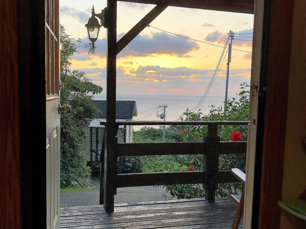 Panorama Ocean View Cottage Motobu Exterior foto